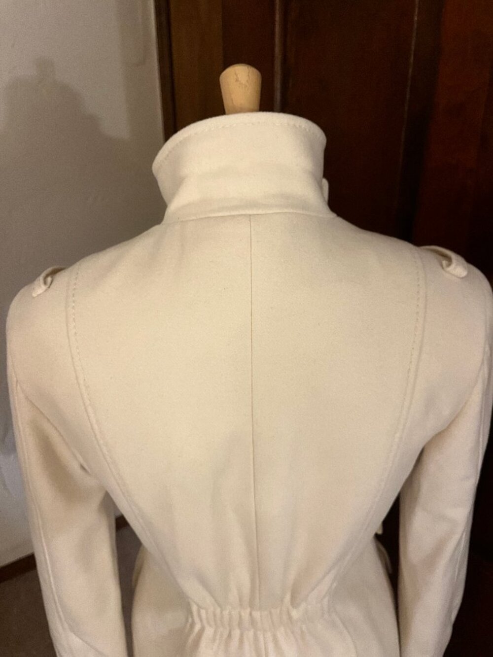 Laundry by Shelli Segal Ivory Wool Military Inspired Coat Size 2 - Picture 8 of 16